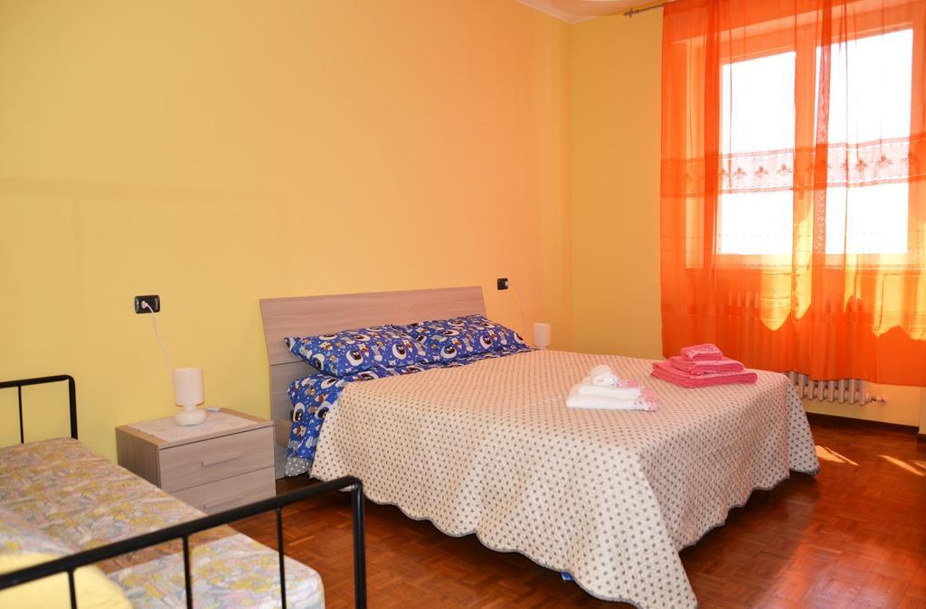 Casa Vacanza M.V. 贝尔加莫 客房 照片